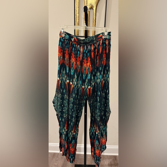 Earthbound Split Leg Pants - Picture 6 of 7